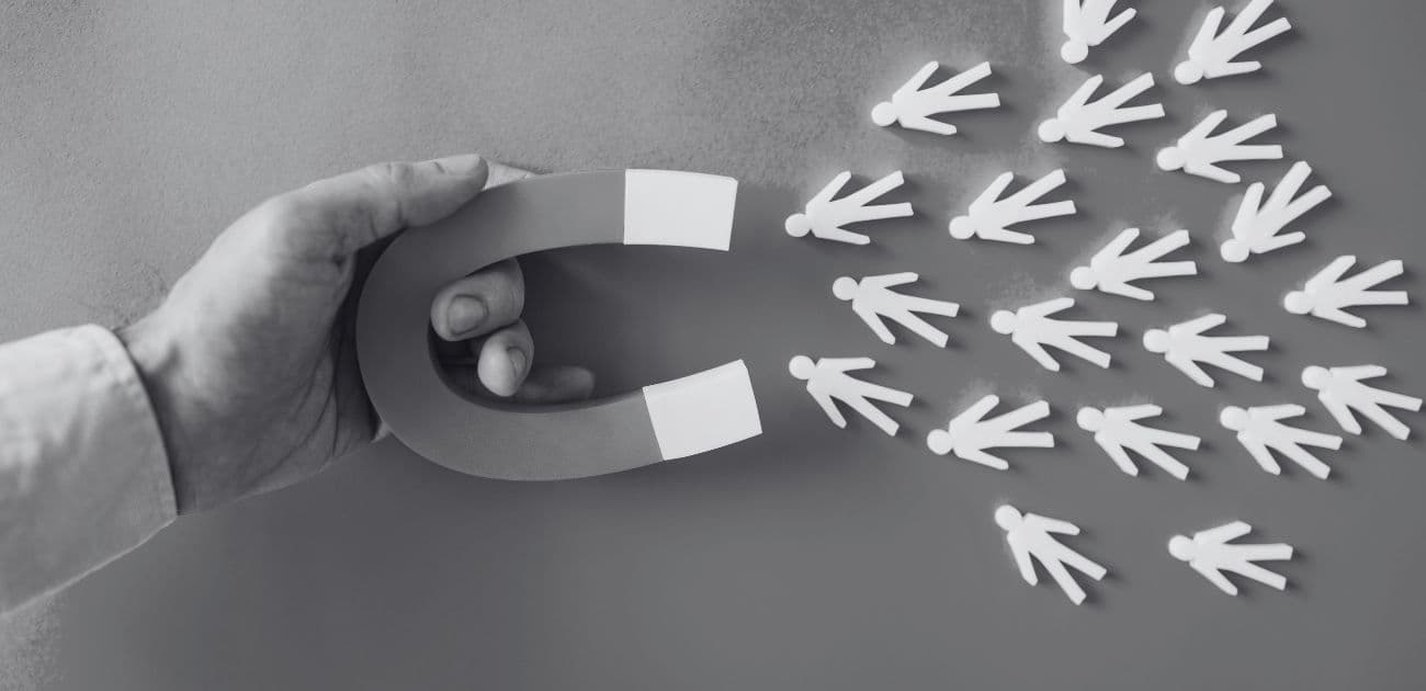 Cover Image for Otimização de Perfil do LinkedIn para devs: Atraia Mais Recrutadores e Oportunidades de Emprego